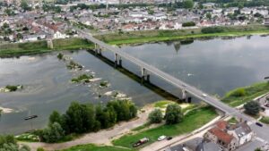 Étude historique et archéologique du pont de Jargeau